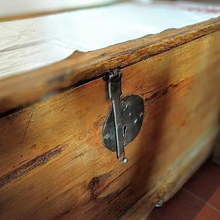 La Casona Del Silencio * Canos