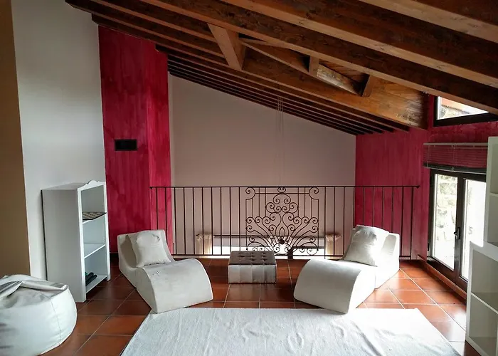 La Casona Del Silencio * Canos