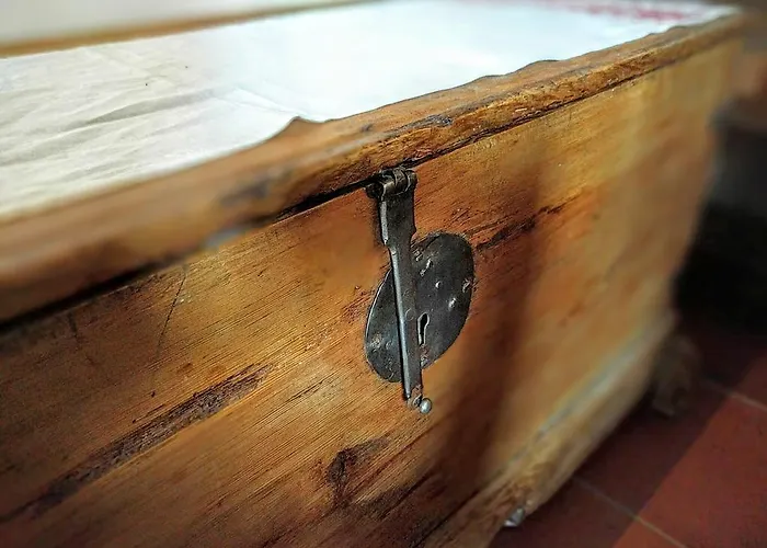 La Casona Del Silencio * Canos